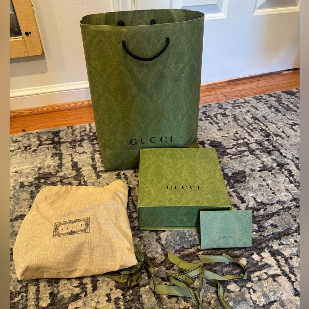 5 bundles of Gucci dust bag, box,card  Ribbon,shopping bag